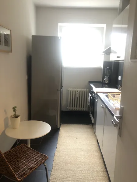 helle gepflegte möblierte Wohnung mit schönem Balkon nähe Hbf Spreelage ab sofort zu vermieten — photo 1